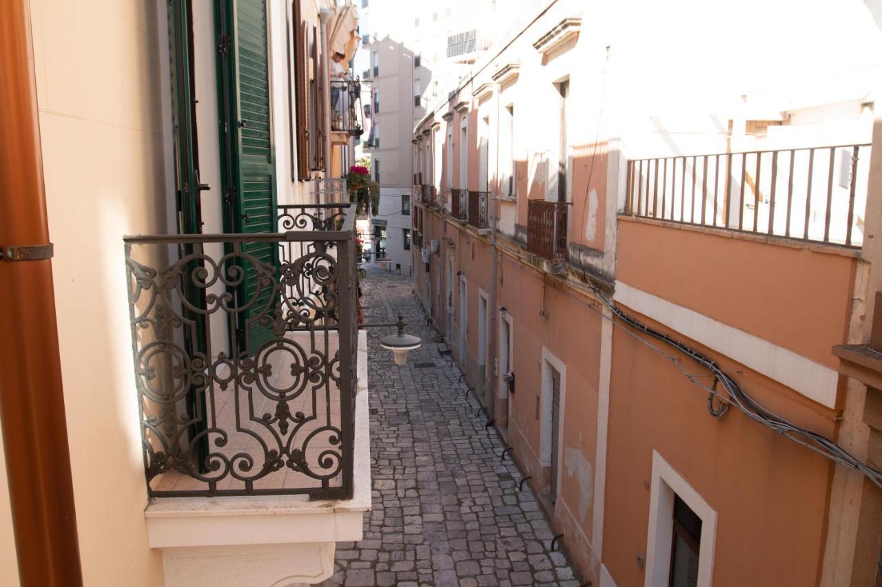 Dimora Apulia Bed & Breakfast Brindisi Exterior photo